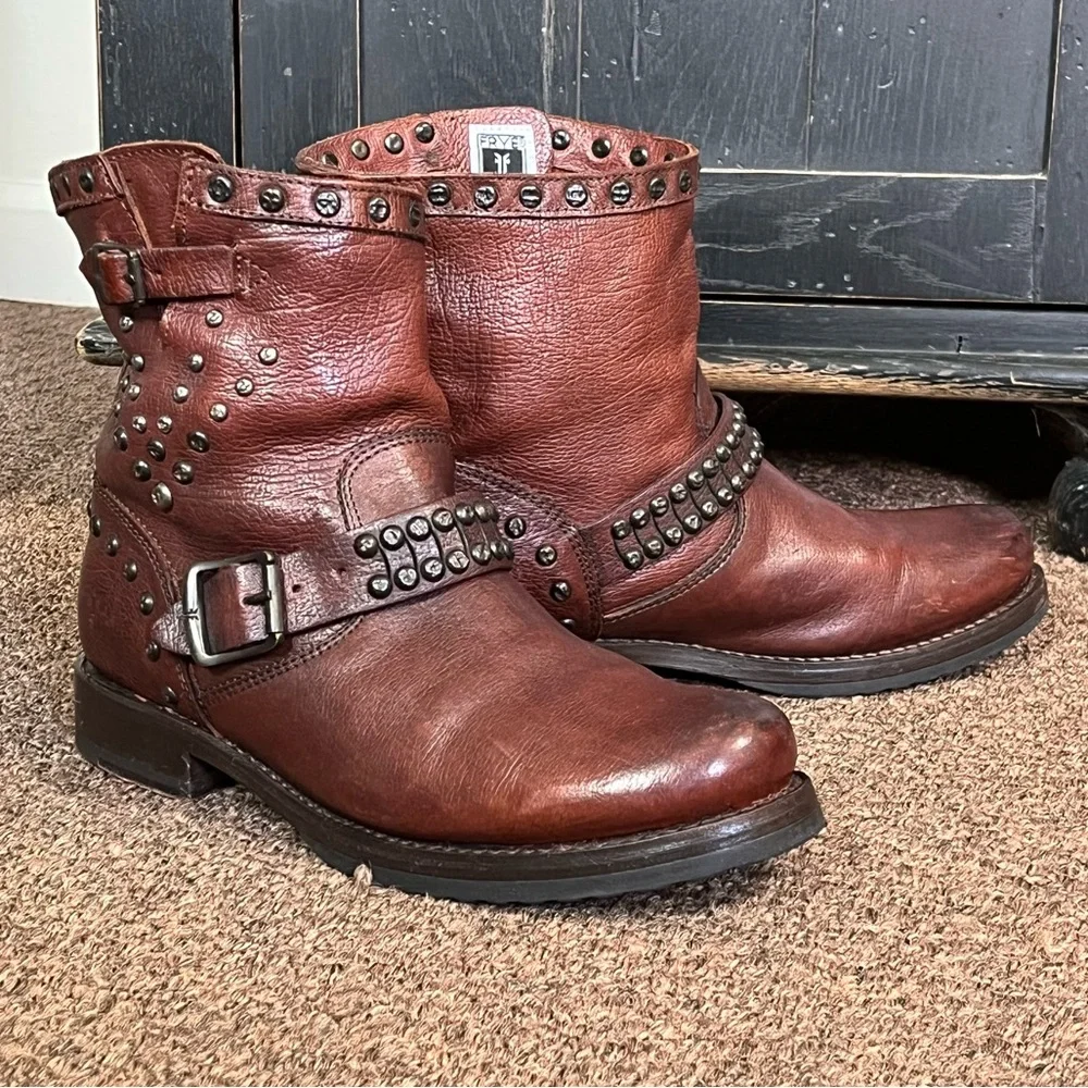 🔴SALE🔴 Frye Veronica studded moto ankle boot Size 8 - Picture 5 of 16